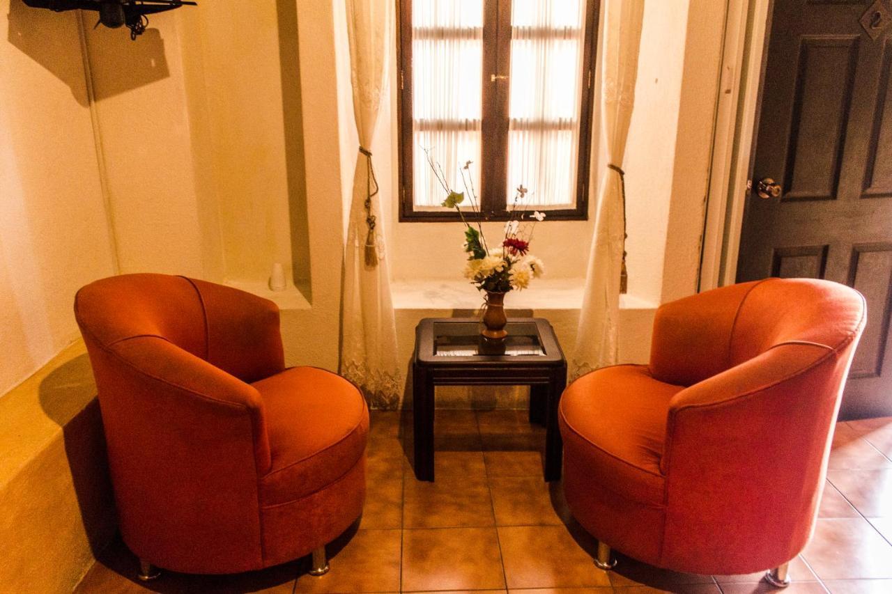 Hotel T Kon T Antigua Ngoại thất bức ảnh