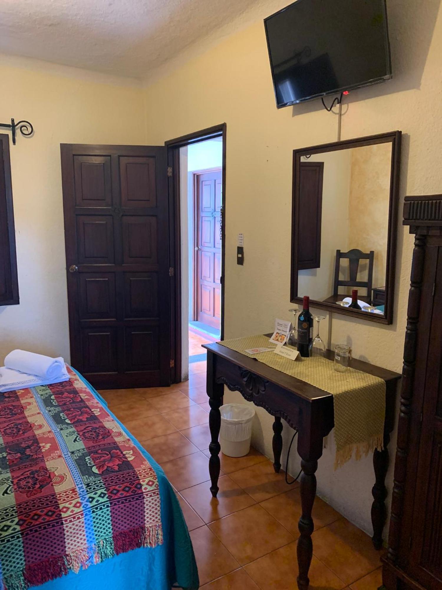 Hotel T Kon T Antigua Ngoại thất bức ảnh