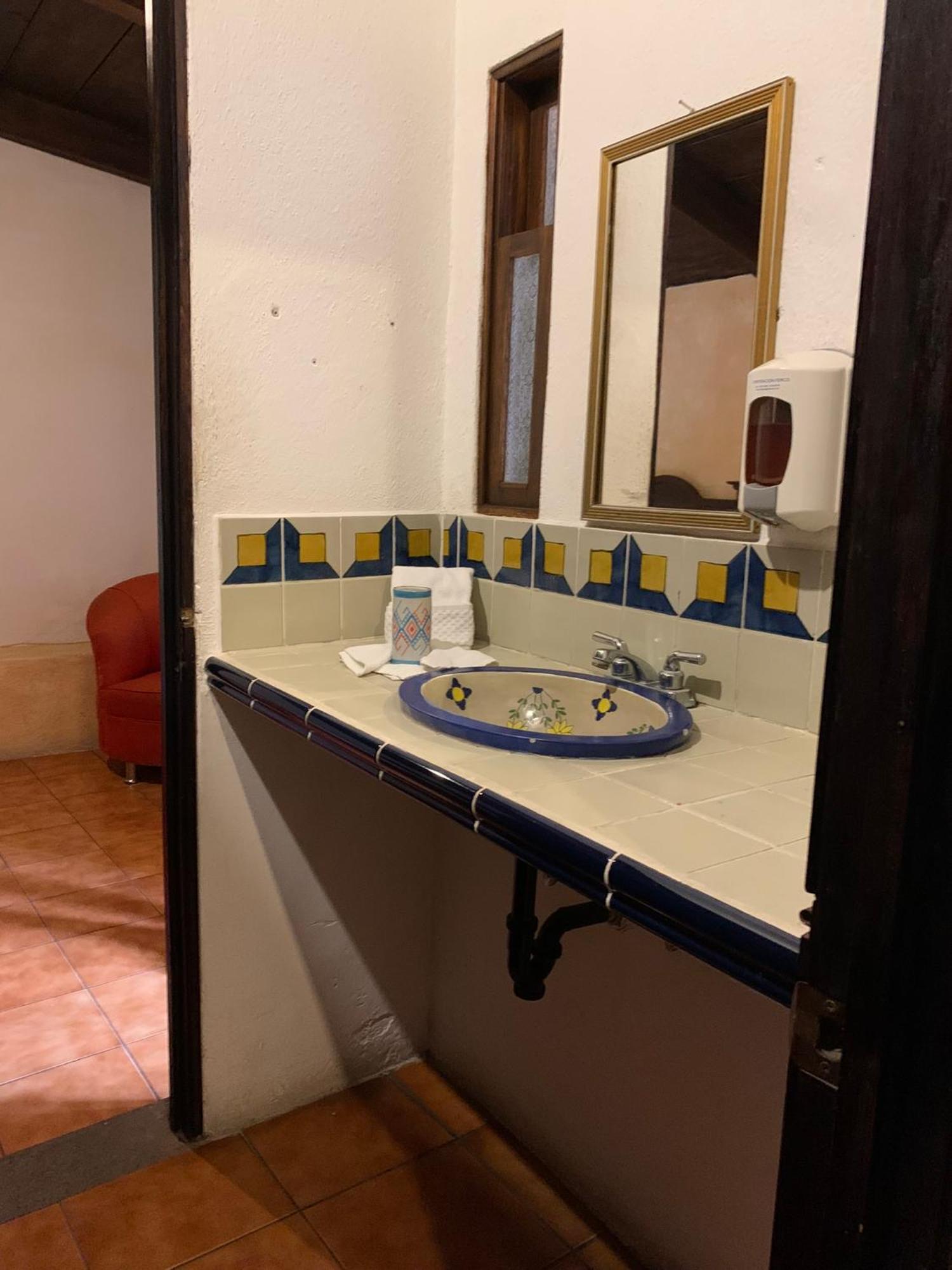 Hotel T Kon T Antigua Ngoại thất bức ảnh